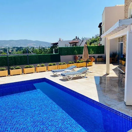Bitez Located Duplex House With Private Pool, Cinema, Office With Pc, Gym, Private Garage * Bodrum
