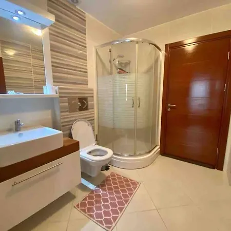 Apartment Bitez Located Duplex House With Private Pool, Cinema, Office With Pc, Gym, Private Garage