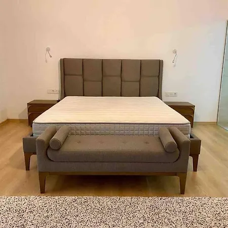 Bitez Located Duplex House With Private Pool, Cinema, Office With Pc, Gym, Private Garage Bodrum